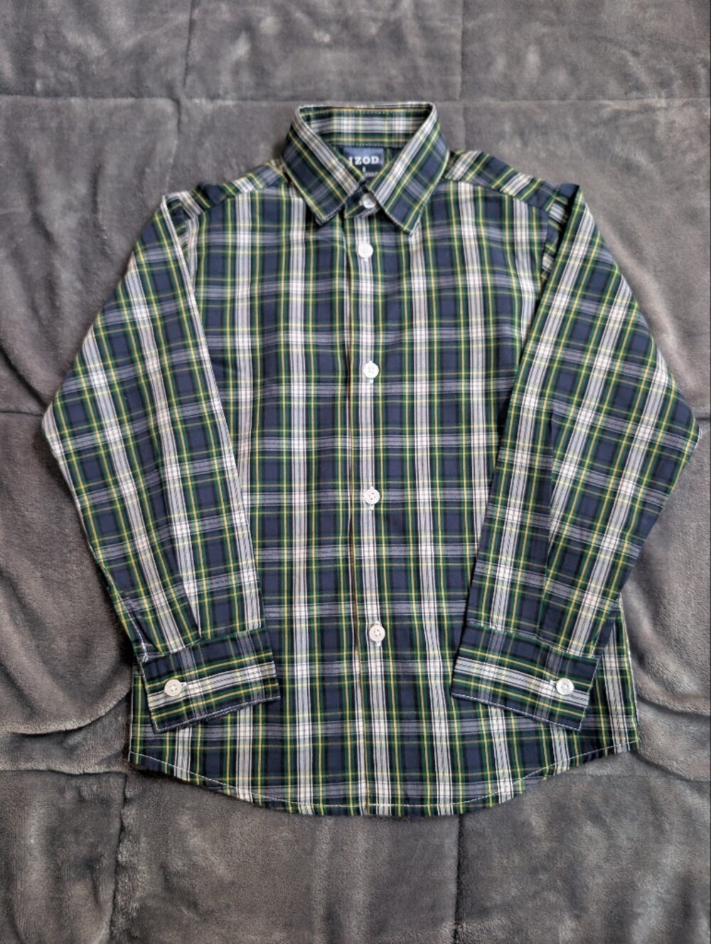 Izod Green and Navy Plaid Button-Down Shirt Boys Size 6